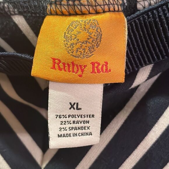 Ruby Rd skirt  - Picture 2 of 5